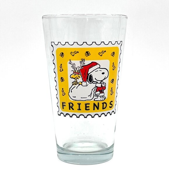 Peanuts Snoopy Woodstock Friends Christmas Pint Glass 2012 Collectible USA Made - Picture 1 of 11